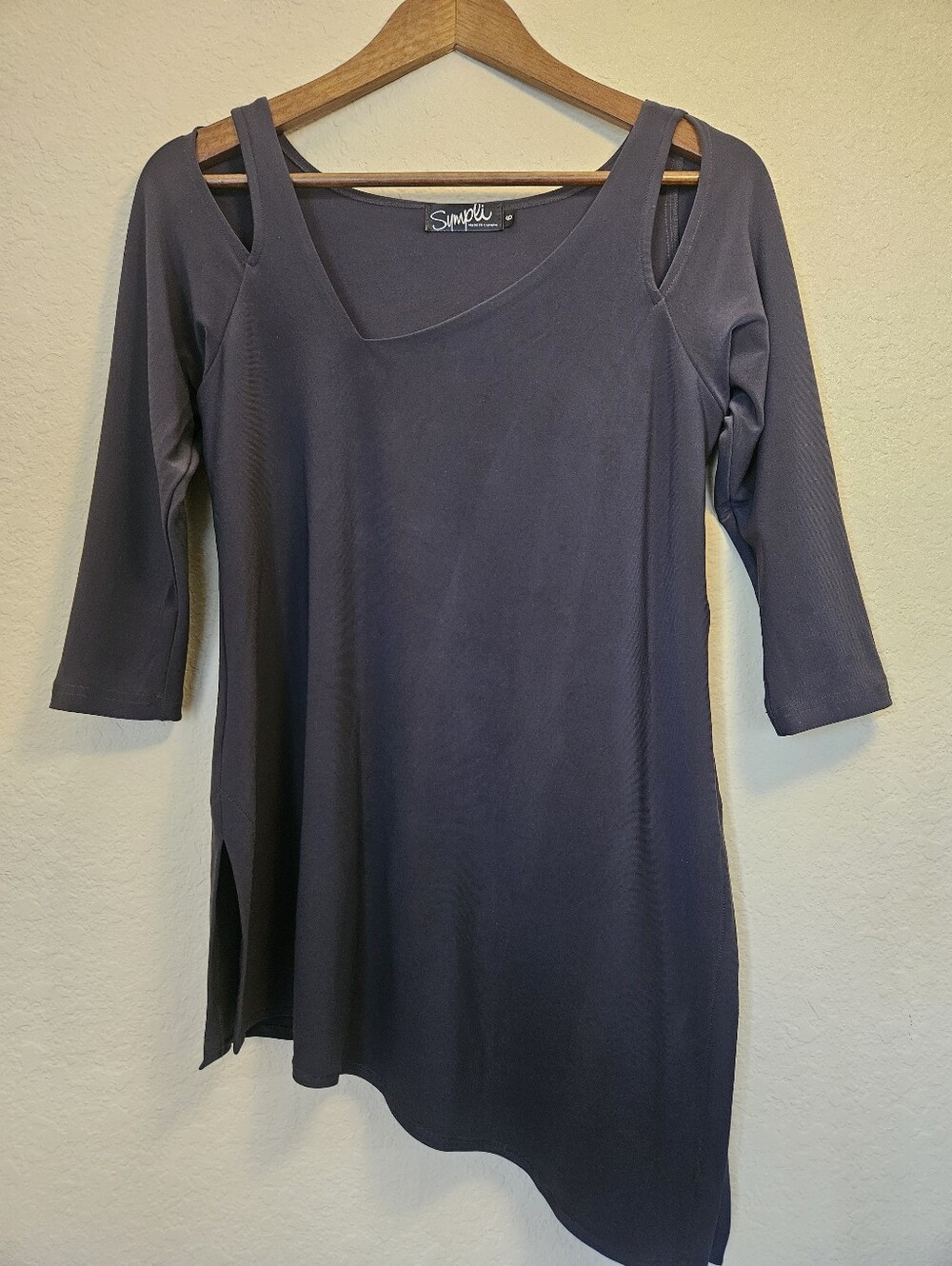Sympli Tunic Top Womens Size 6 Grey Cold Shoulder Asymmetrical Hem Minimalist